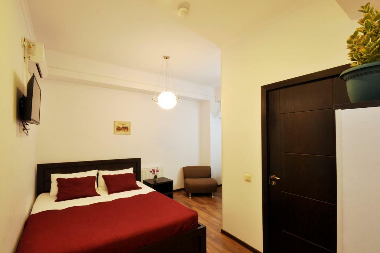 Tbilisi Check In Hotel Kültér fotó
